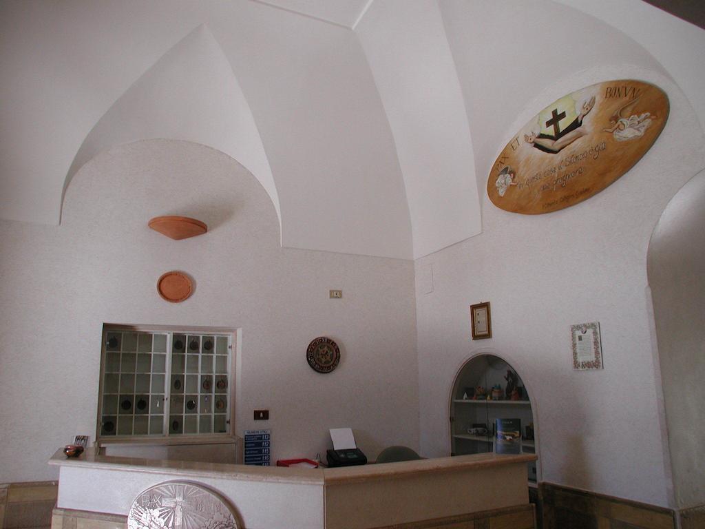 Eremo Hotel Casa Del Sorriso เอริเช ภายนอก รูปภาพ